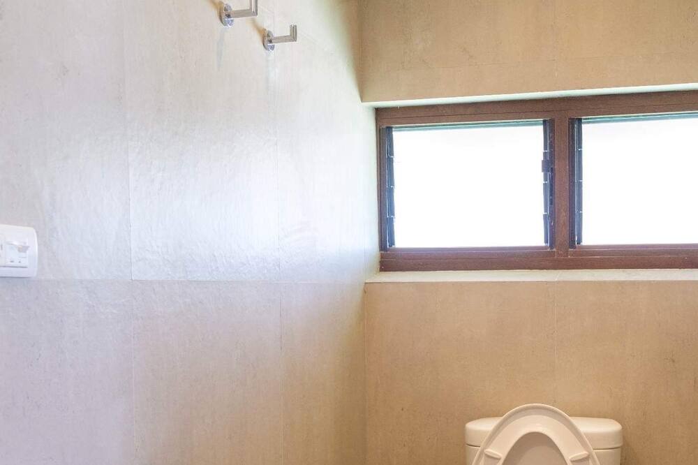 Photo of Bathroom in Carles