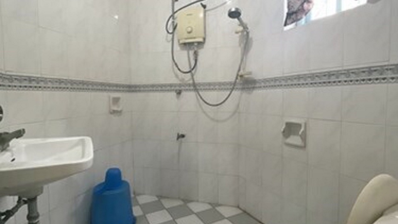 Photo of Bathroom in Mataas Na Kahoy