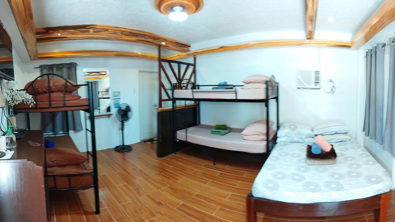 Photo of Bedroom in Catangnan