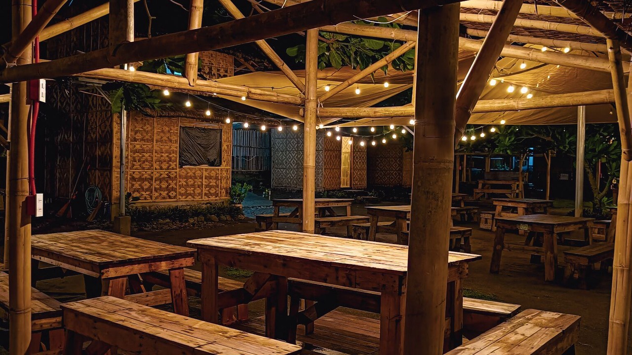 Photo of Outdoor in Real