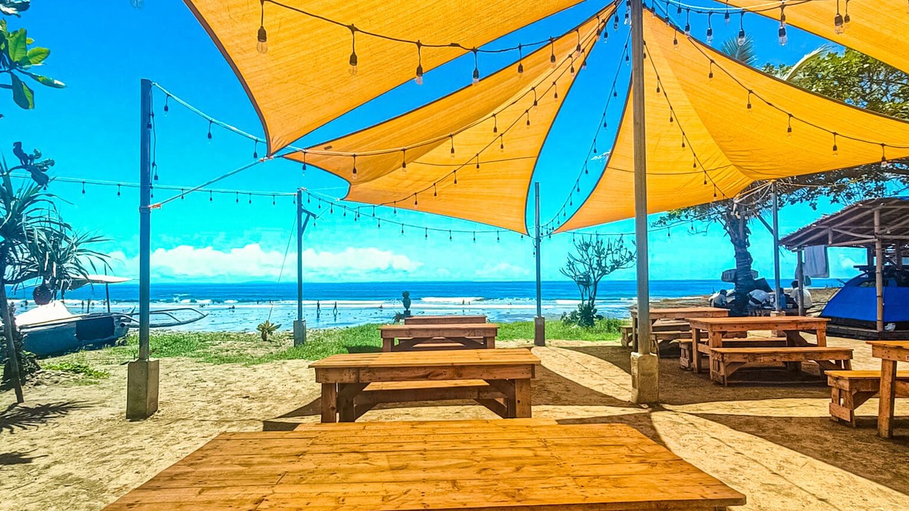 Photo of Outdoor in Real