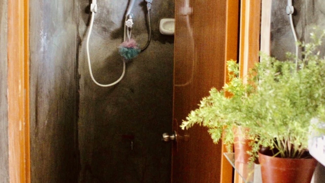 Photo of Bathroom in Basdiot