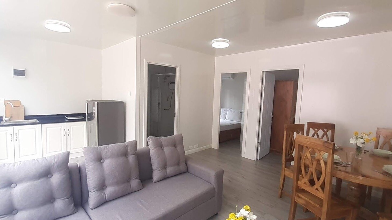 Photo of Livingroom in Looc