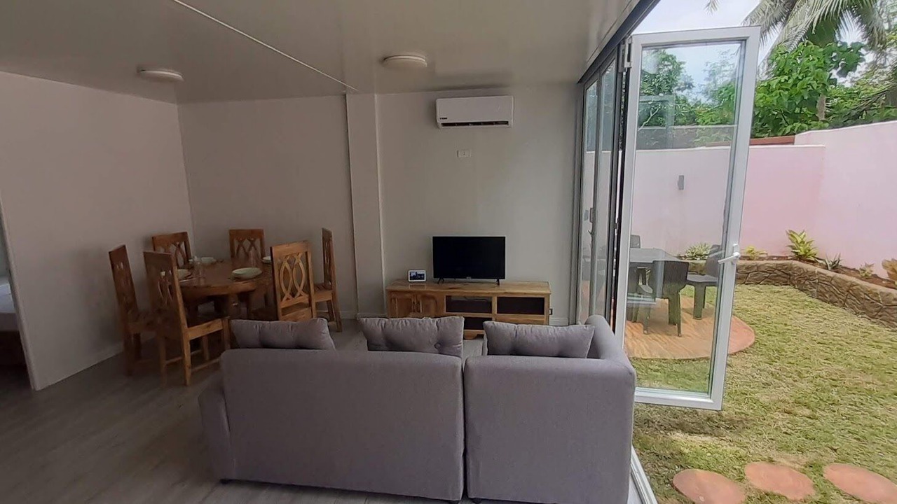 Photo of Livingroom in Looc
