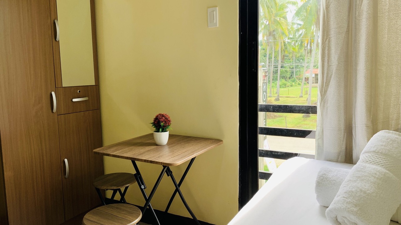 Photo of Bedroom in Looc