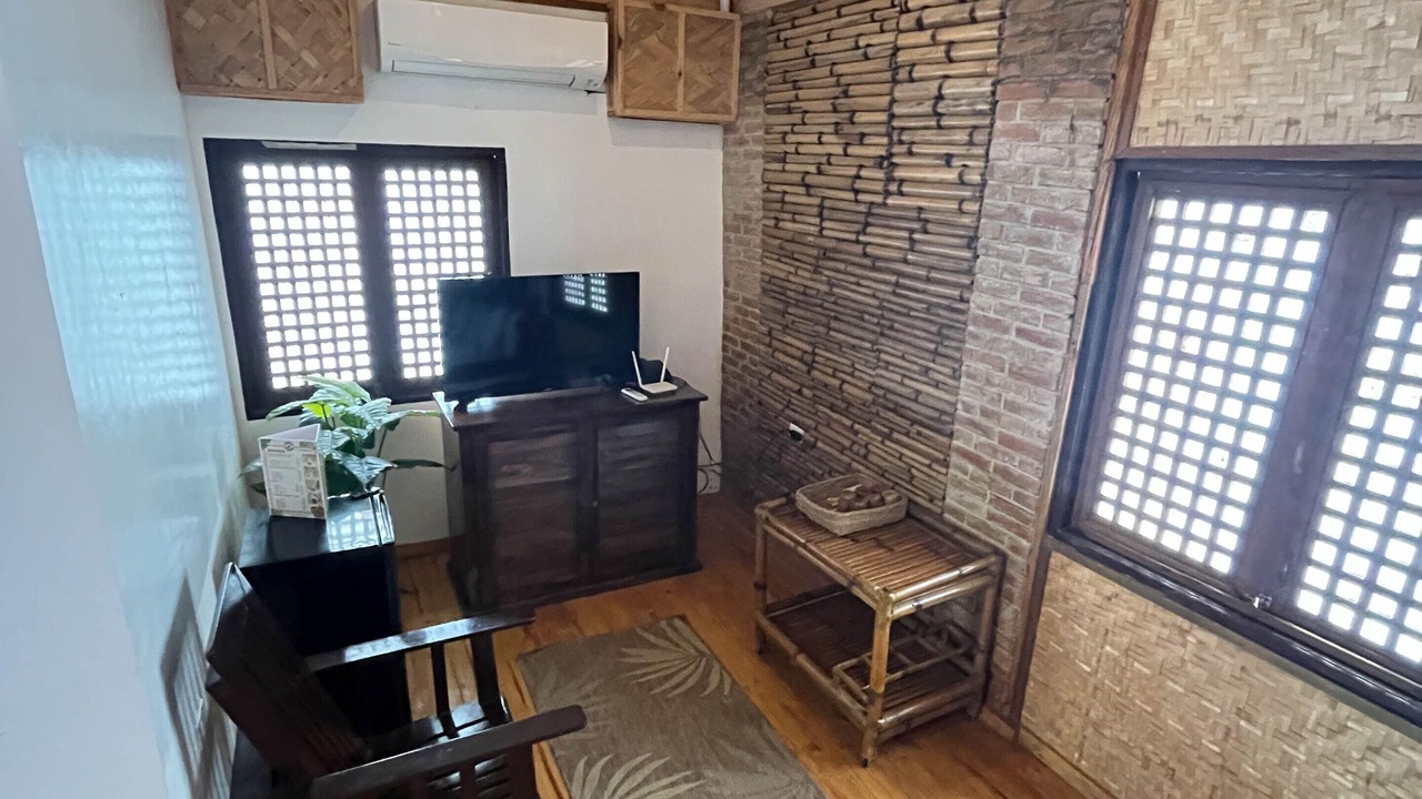 Photo of Bedroom in Naic