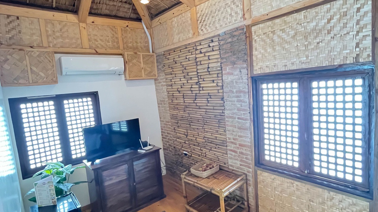 Photo of Bedroom in Naic