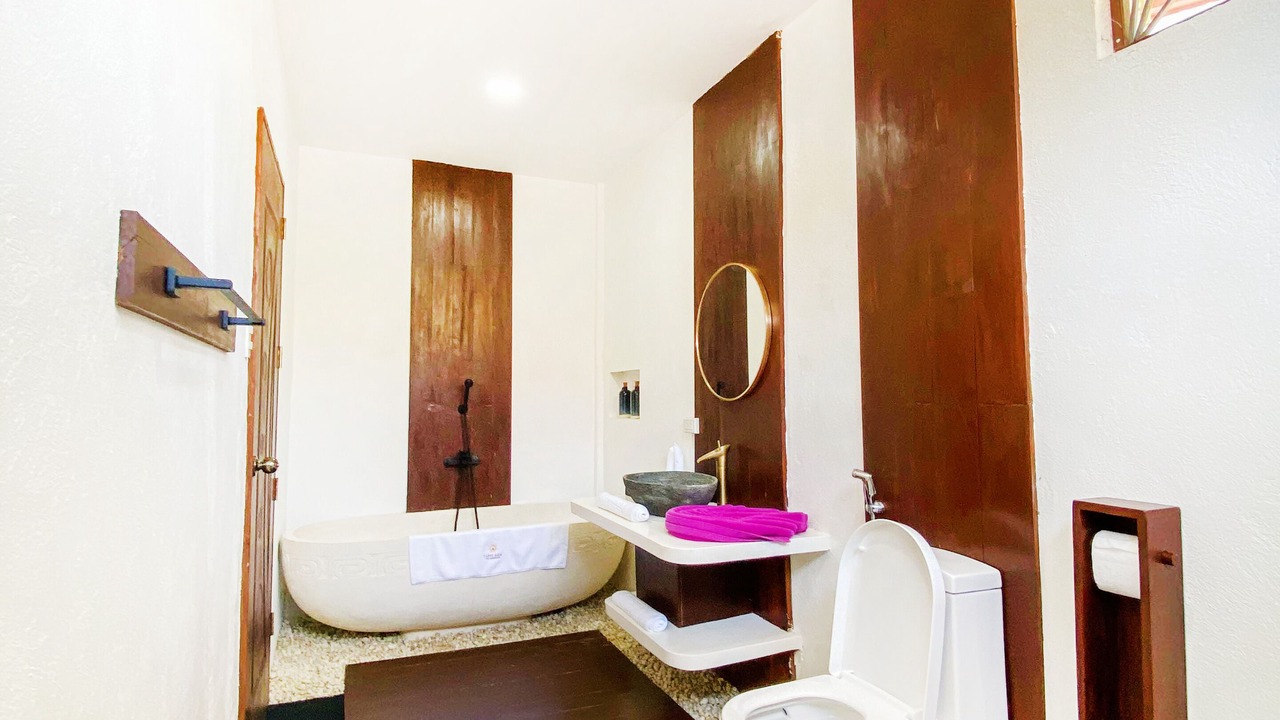 Photo of Bathroom in Puerto Princesa City Centre