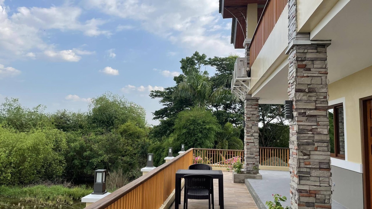 Photo of Patio Balcony in Urdaneta City
