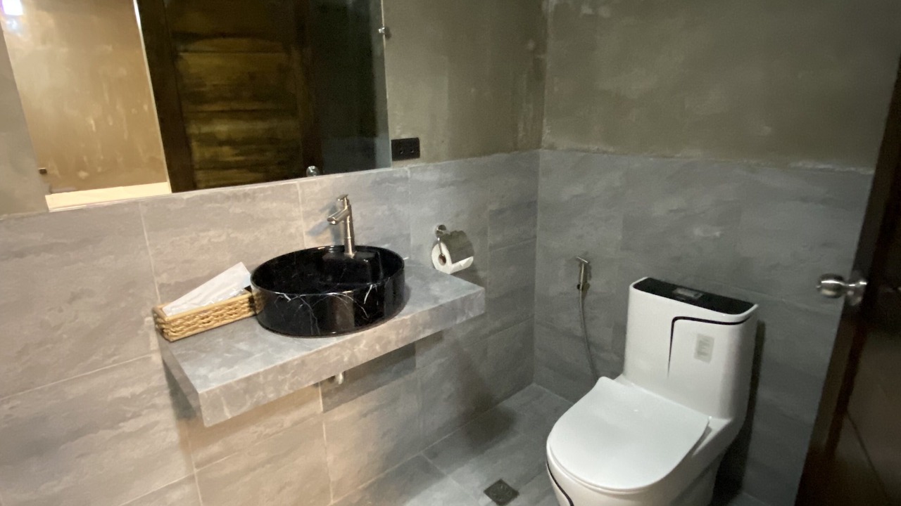 Photo of Bathroom in Dumaguete