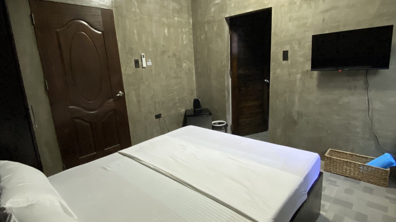 Photo of Bedroom in Dumaguete