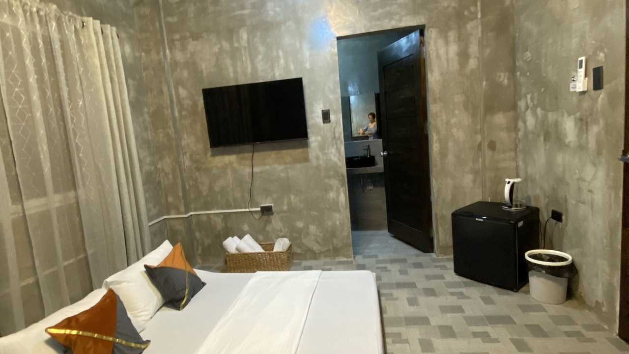 Photo of Bedroom in Dumaguete