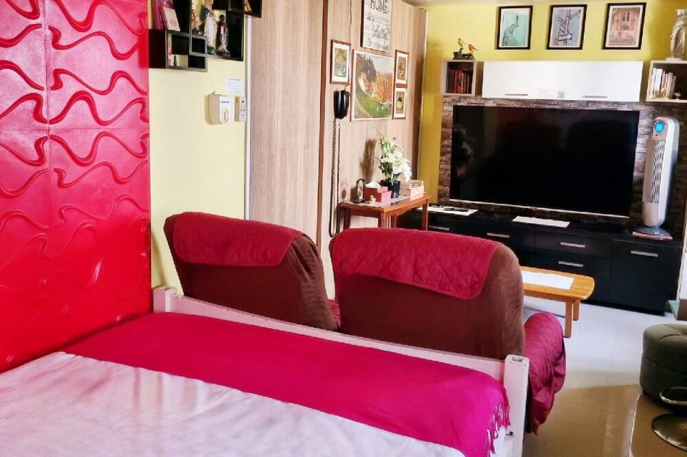 Photo of Bedroom in Project 8