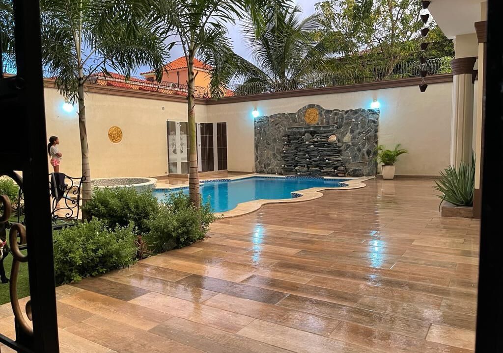 Photo of Outdoor in Prado Oriental