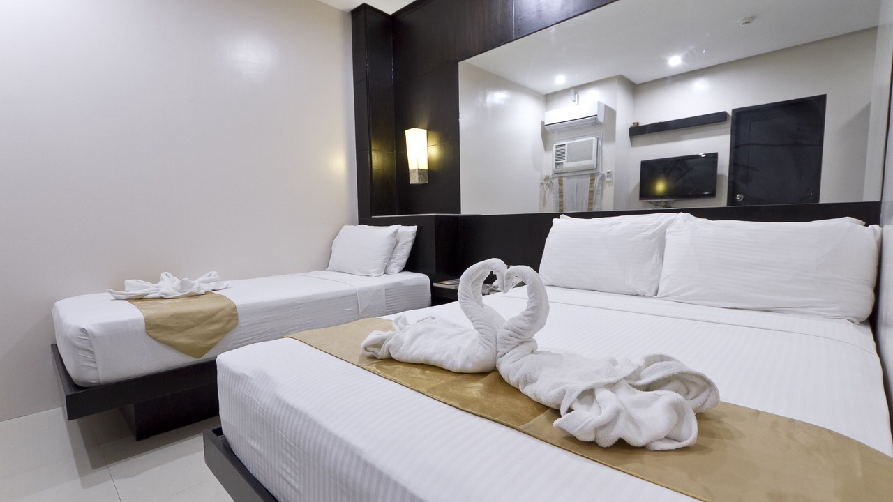 Photo of Bedroom in Capitol Site