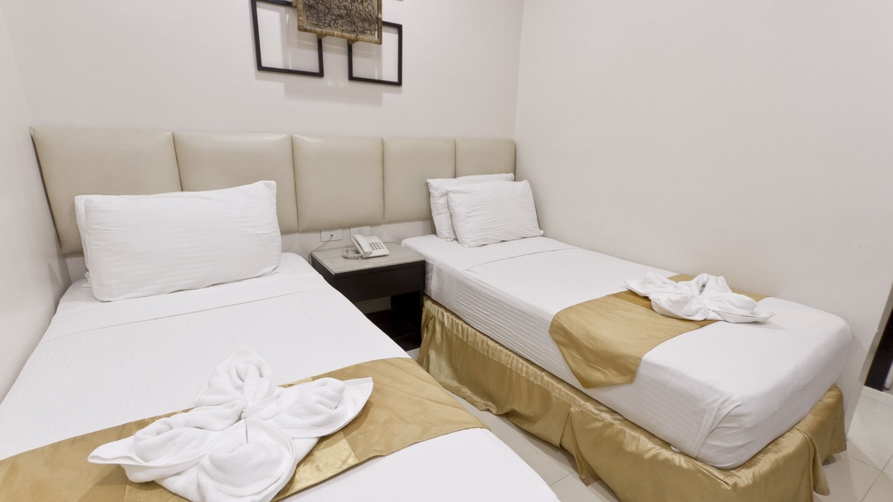 Photo of Bedroom in Capitol Site