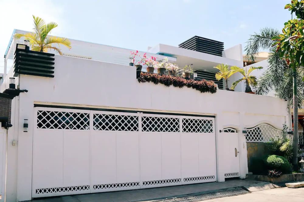 Photo of Outdoor in Binan City