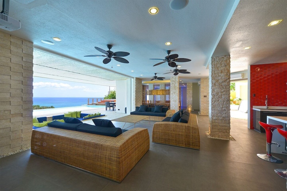 Photo of Livingroom in Caticlan