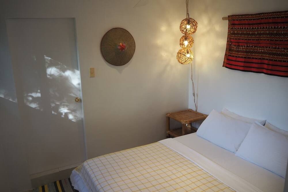 Photo of Bedroom in Manoc-Manoc