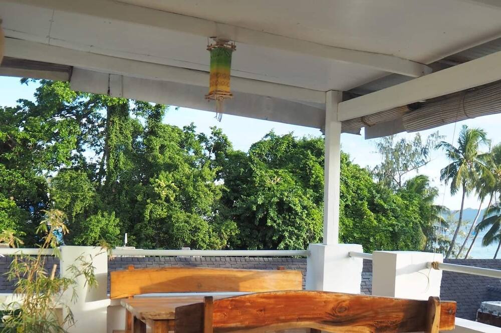 Photo of Patio Balcony in Manoc-Manoc