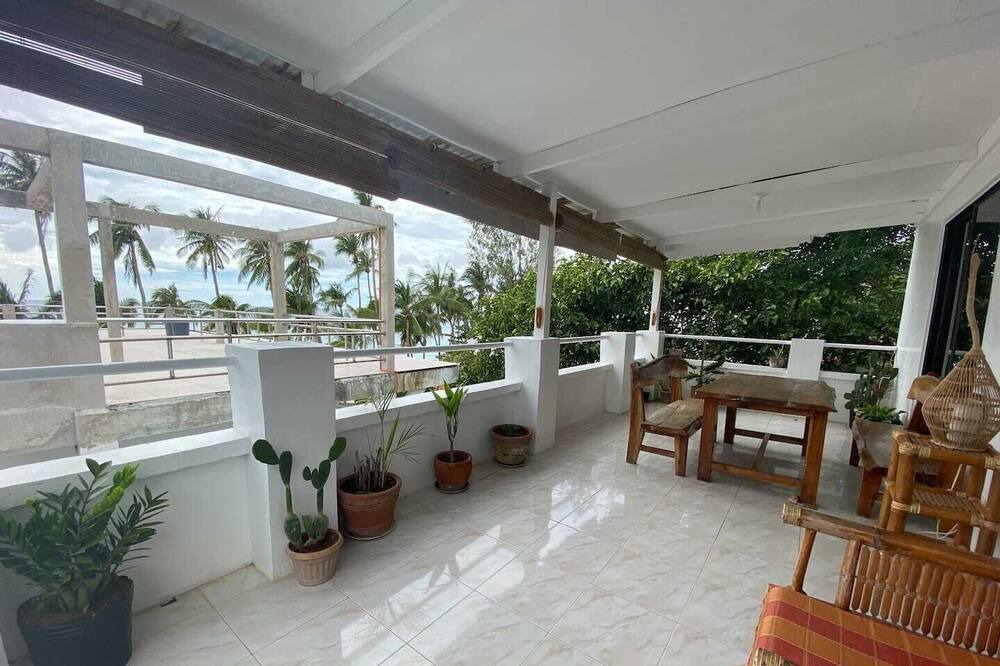 Photo of Outdoor in Manoc-Manoc