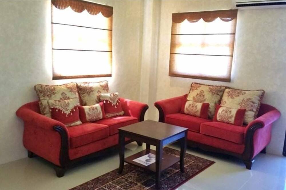 Photo of Livingroom in San Jose