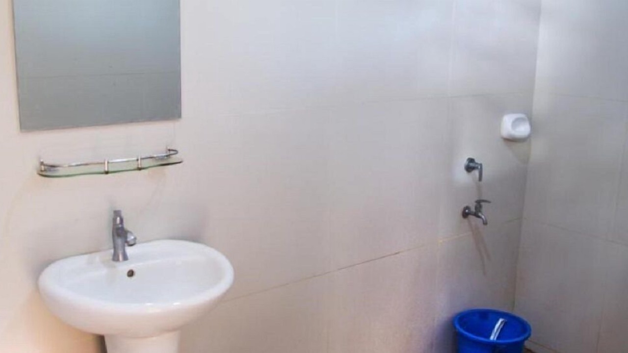 Photo of Bathroom in Cadiz City