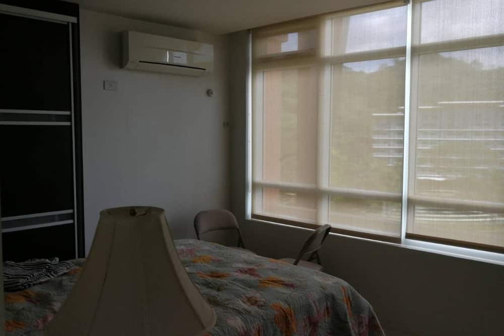 Photo of Bedroom in Nasugbu