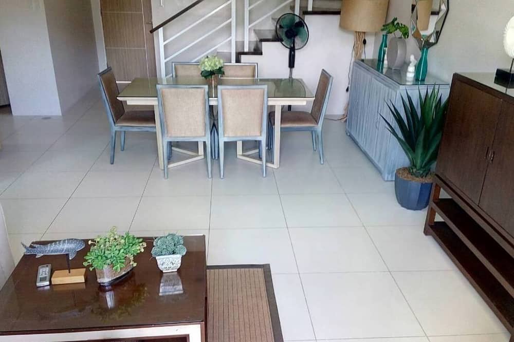 Photo of Livingroom in Nasugbu