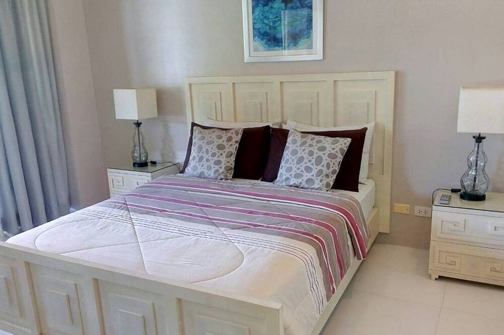 Photo of Bedroom in Nasugbu