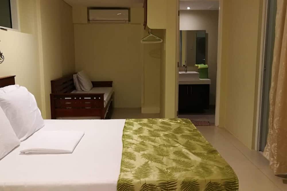 Photo of Bedroom in Nasugbu
