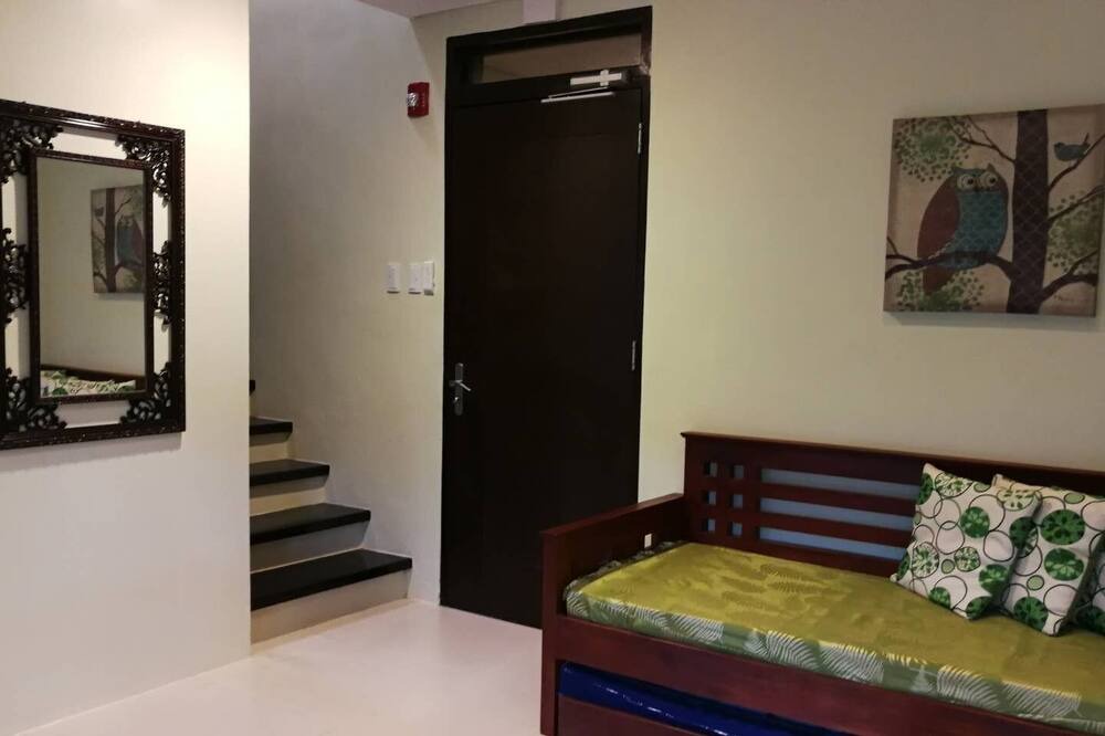 Photo of Livingroom in Nasugbu