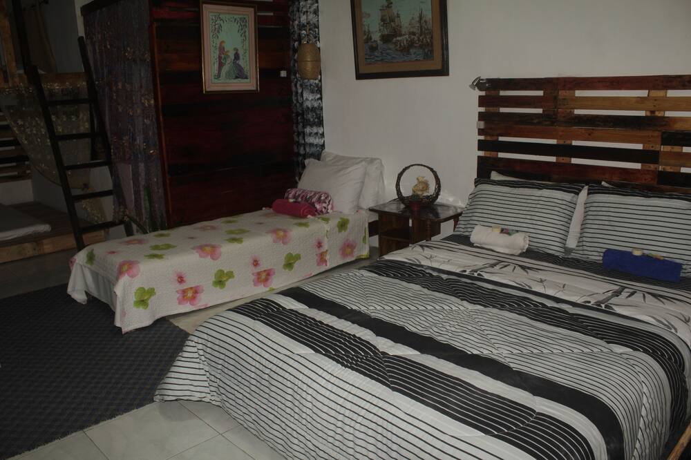 Photo of Bedroom in Legazpi