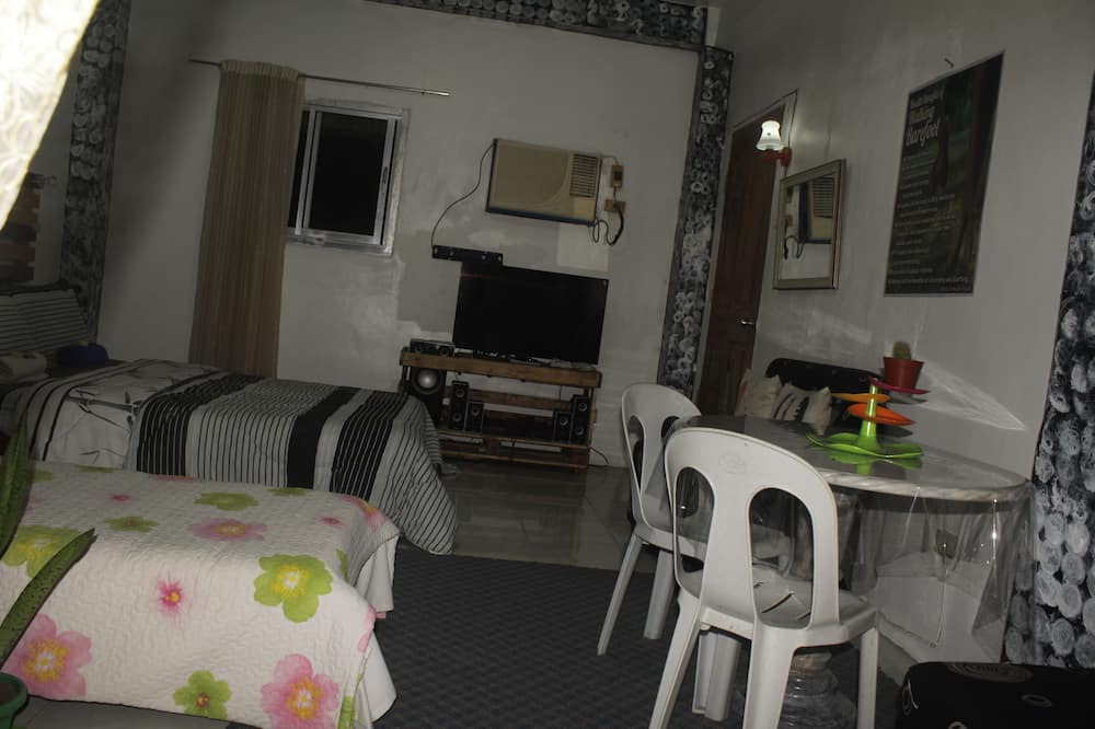 Photo of Livingroom in Legazpi