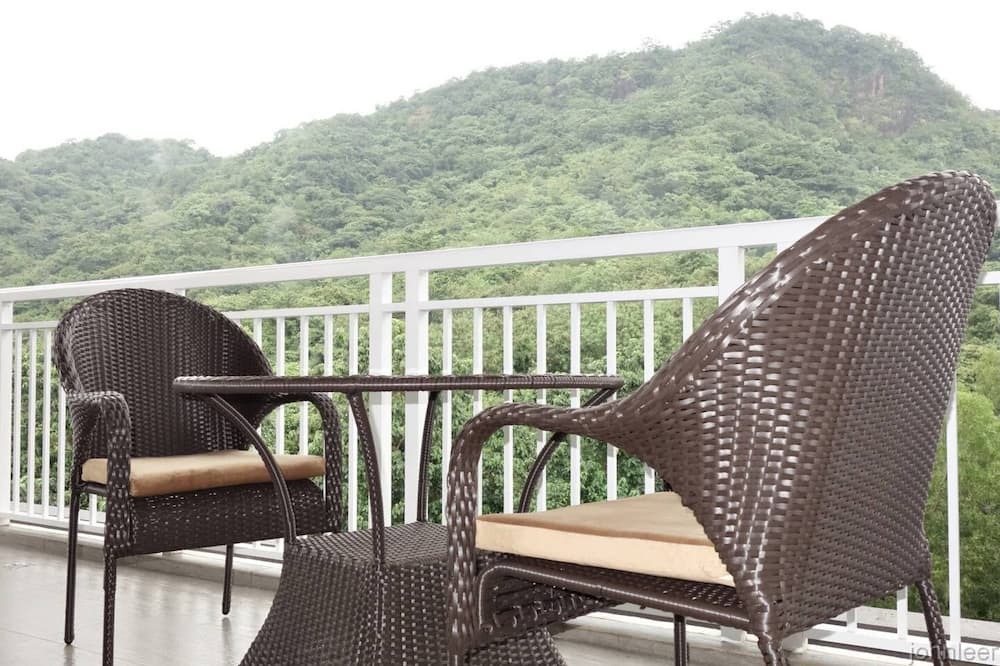 Photo of Patio Balcony in Barangay 16
