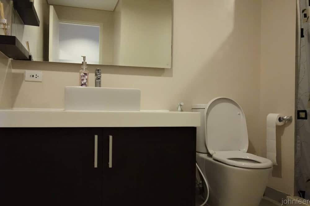 Photo of Bathroom in Barangay 16