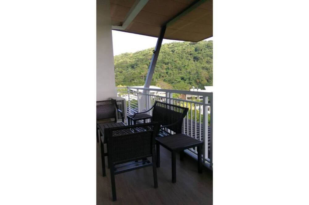 Photo of Patio Balcony in Barangay 16