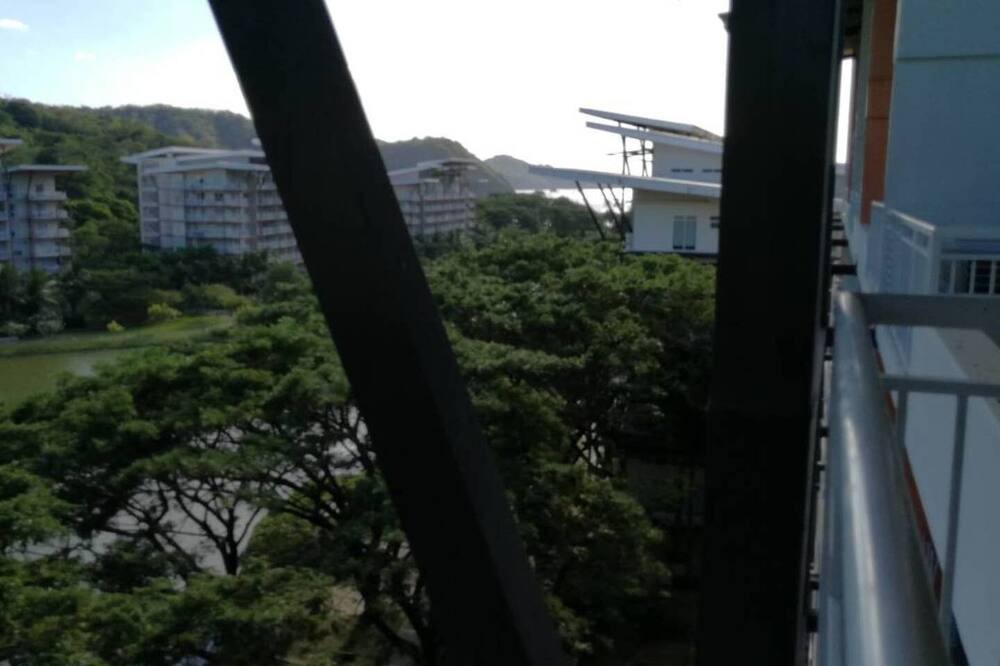 Photo of Patio Balcony in Barangay 16