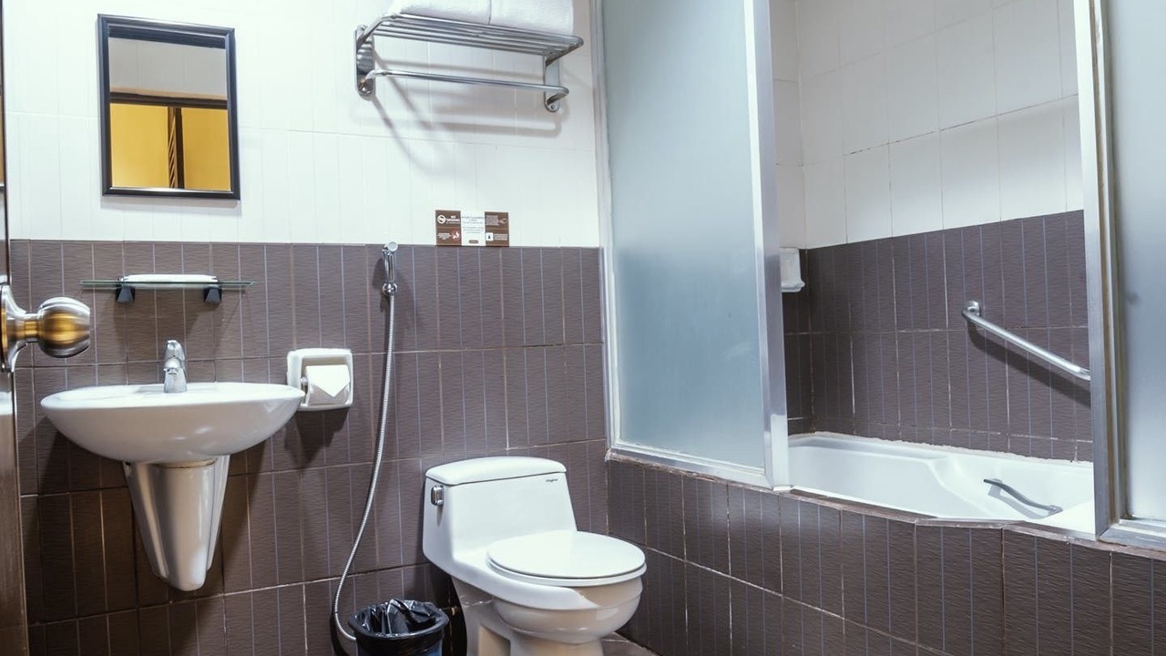 Photo of Bathroom in Ermita