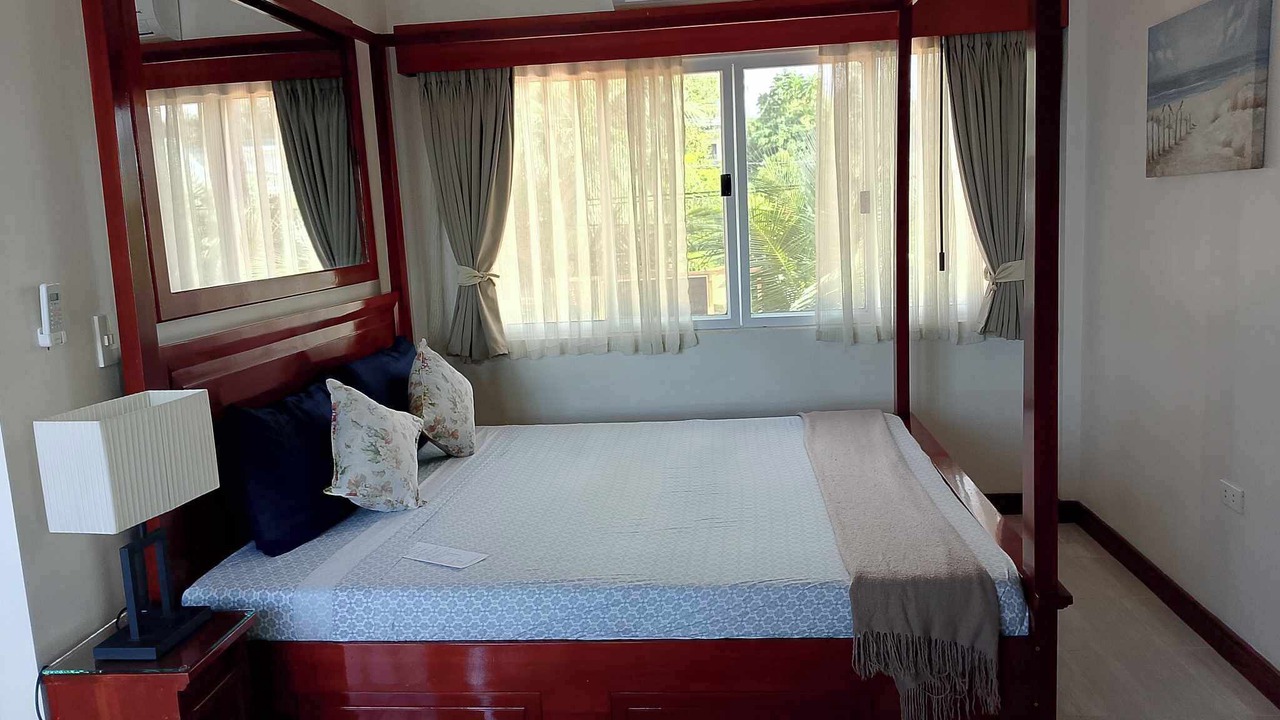 Photo of Bedroom in Toledo City