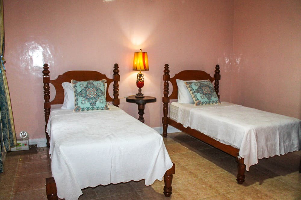 Photo of Bedroom in Malitbog