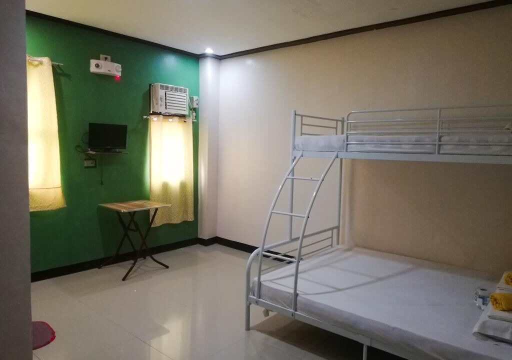 Photo of Bedroom in Claver