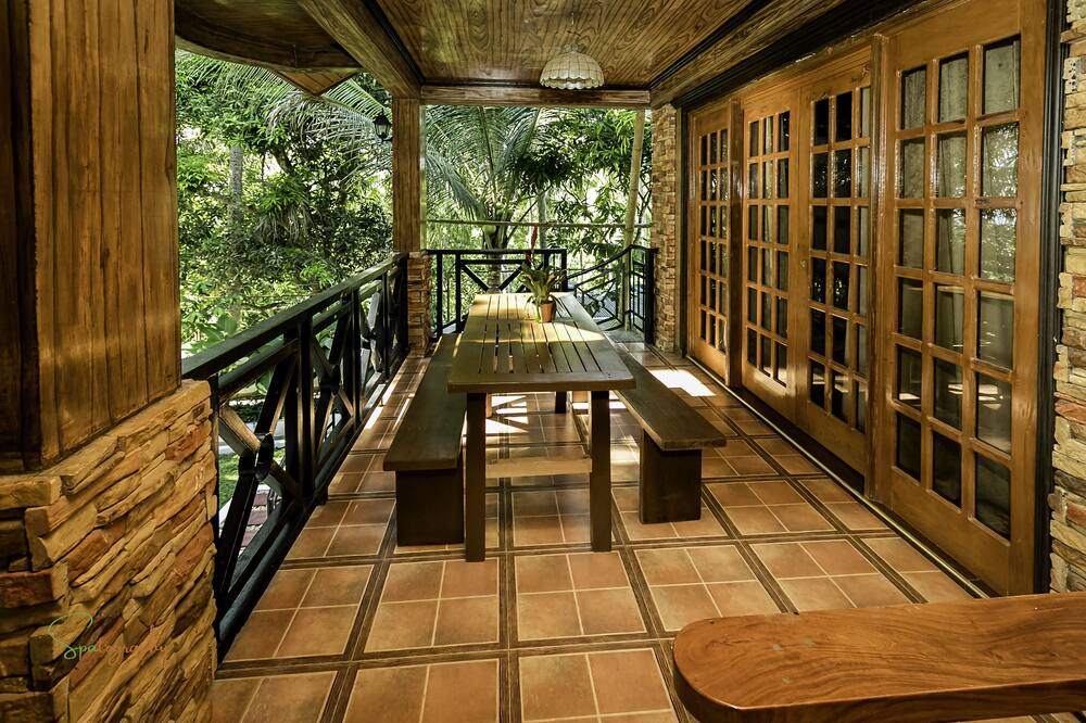 Photo of Patio Balcony in Alitagtag