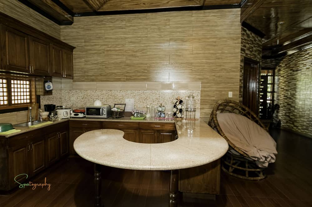 Photo of Kitchen in Alitagtag