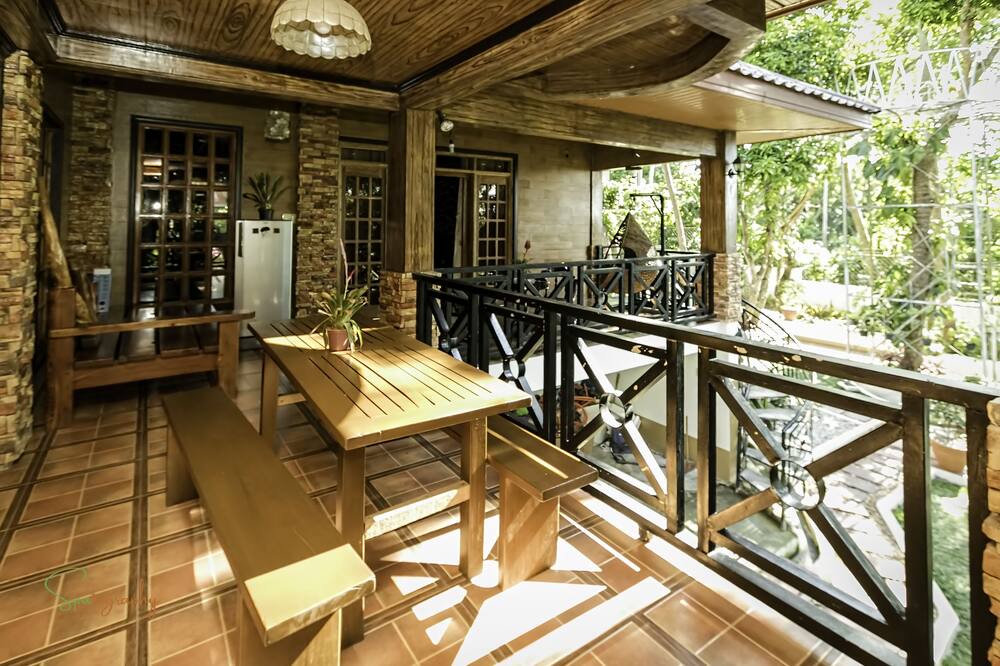 Photo of Patio Balcony in Alitagtag