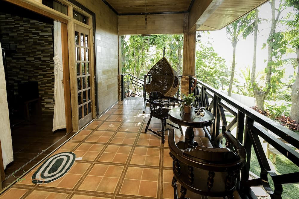 Photo of Patio Balcony in Alitagtag