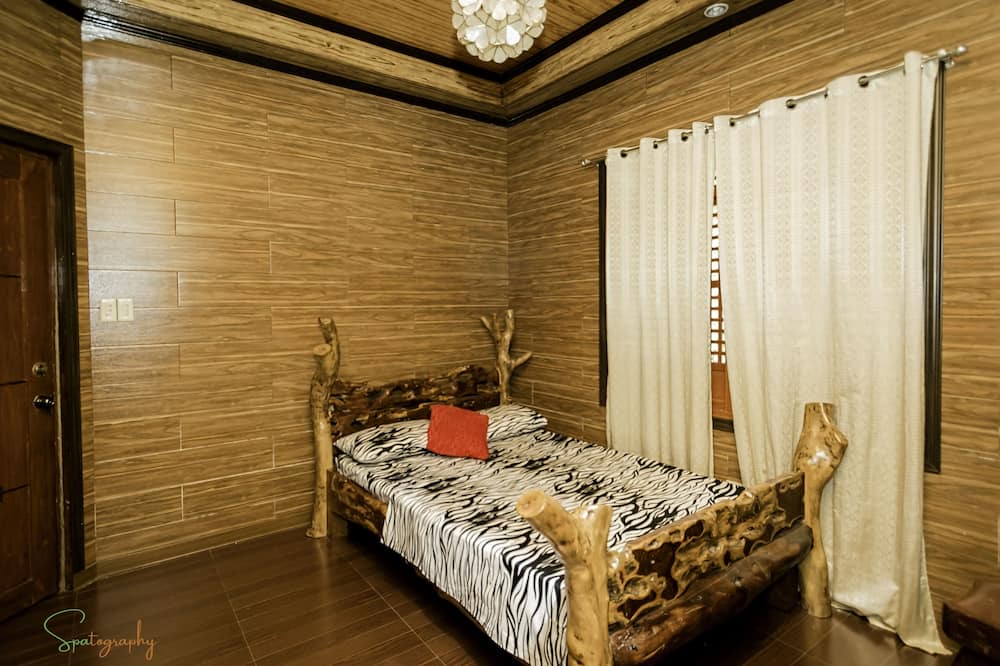 Photo of Bedroom in Alitagtag