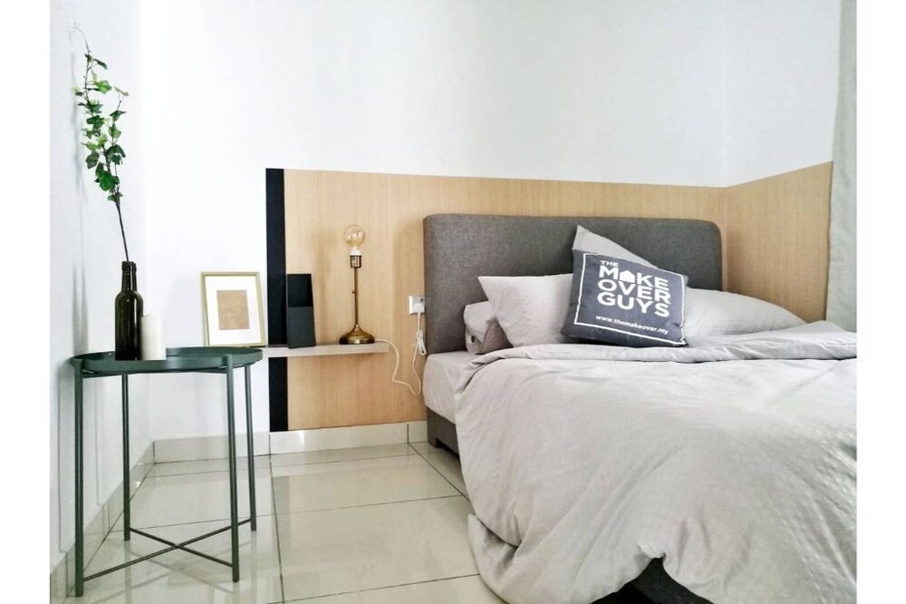 Photo of Bedroom in Central District