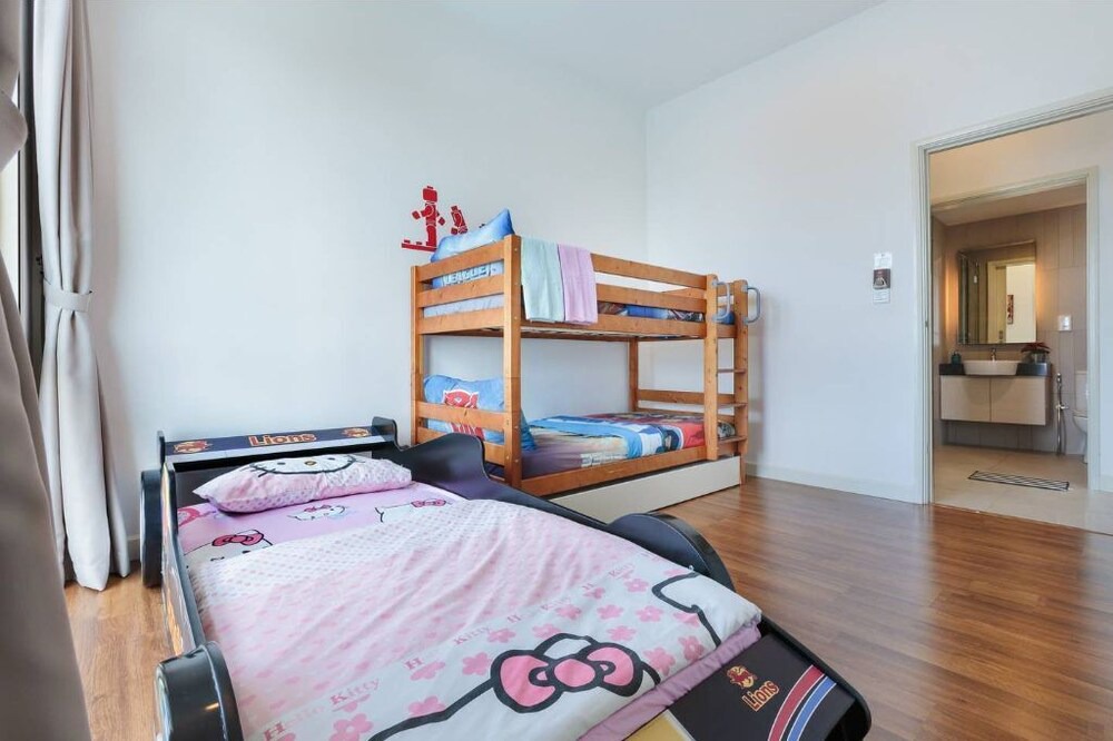 Photo of Bedroom in Medini