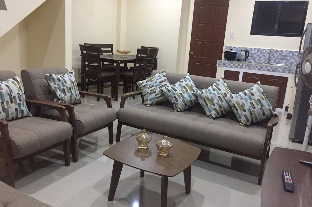 Photo of Livingroom in Danao